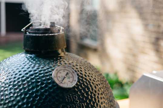 De lekkerste kamado recepten bereiden (voor o.a. Big Green Egg, The Bastard en Kamado Joe) De lekkerste kamado recepten bereiden (voor o.a. Big Green Egg, The Bastard en Kamado Joe)