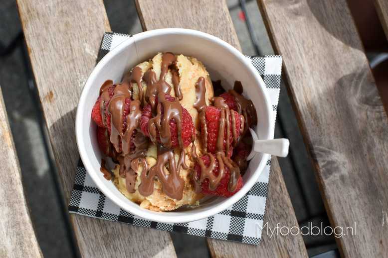 Pindakaas koekjesdeeg met frambozen en nutella