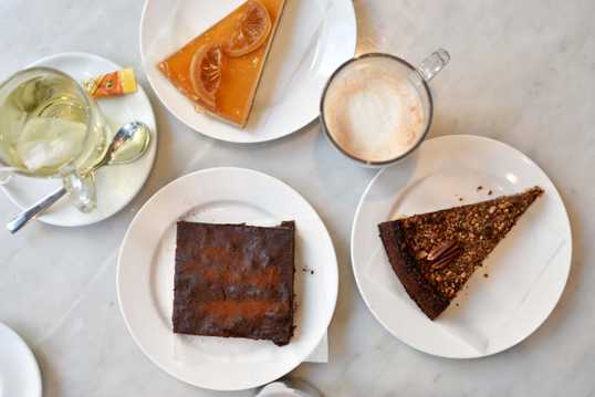 Luza’s Caffeine Club: Hip & lekker taartjes eten