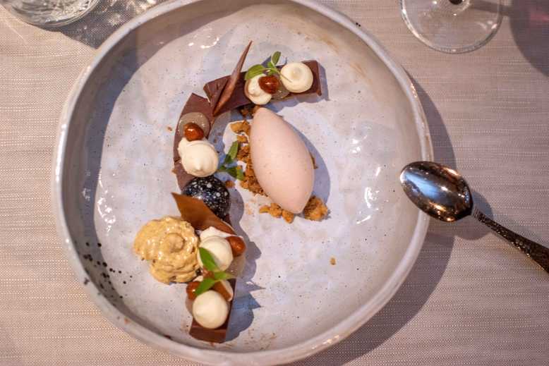 dessert in NY basement