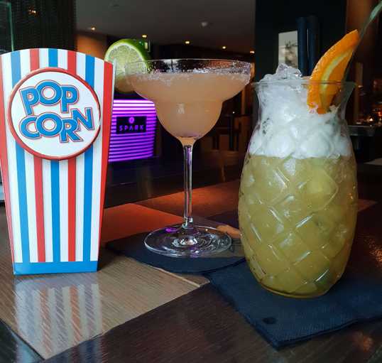 Cocktails drinken in Den Haag? Dat doe je hier!