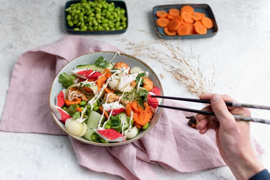 Zelf poke bowl maken – 12 lekkere recepten Zelf poke bowl maken – 12 lekkere recepten
